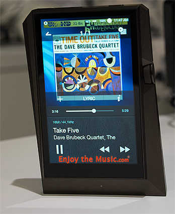 Astell&Kern AK380 Battery Powered Portable Media Player / DAC Review