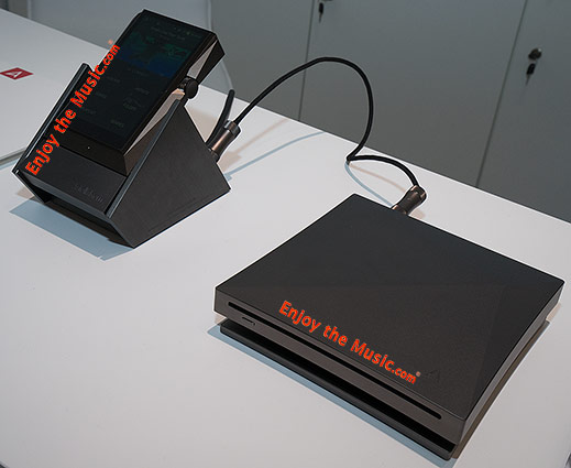 Astell&Kern AK380 Battery Powered Portable Media Player / DAC Review