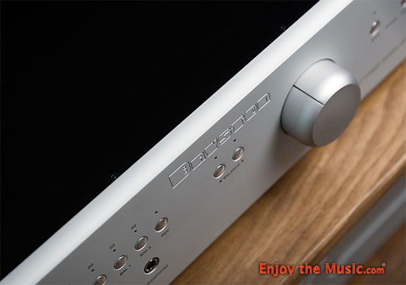 Bryston BP17� Preamplifier And Bryston 7B� Monoblock Amplifier Combo