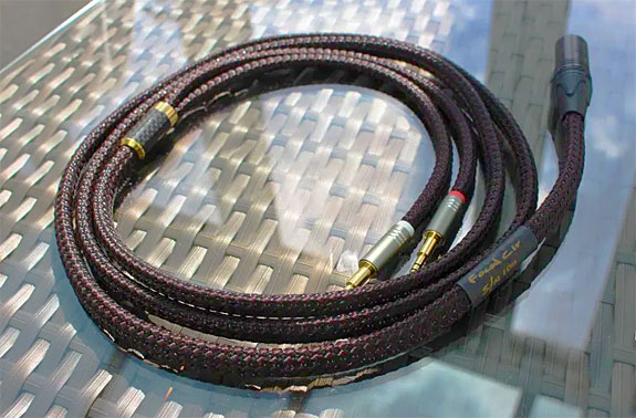 Danacable Lazuli Reference Cables Review