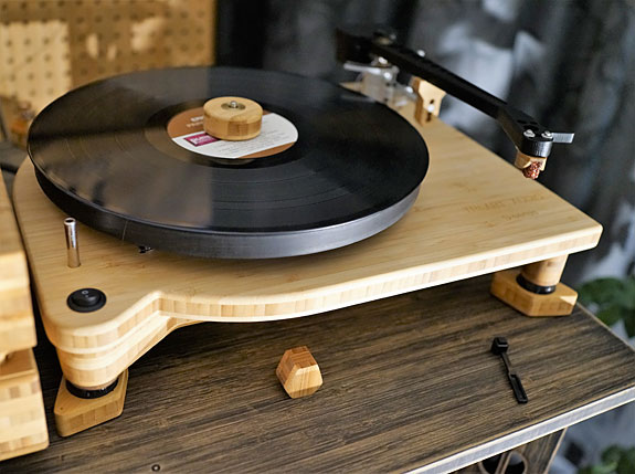 Toronto Audiofest 2022 Show Report Part 1  -- Fine sounds on the fourth floor.