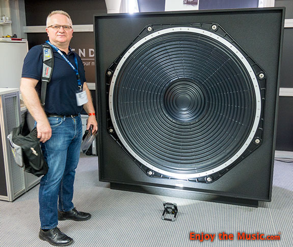 HIGH END 2018 Show Report Featuring Ascendo, VAC, Von Schweikert, Chord, Raidho Acoustics, And Crystal Cable.