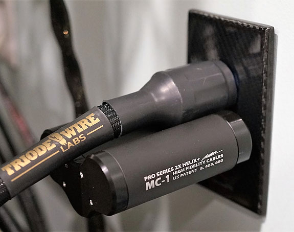 High Fidelity Cables MC-1 Pro Double Helix Plus Signature Power Conditioner Review
