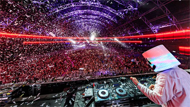 CAF, NYAS, Social Media Fun And Frolicking