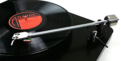 VPI Industries Nomad Turntable