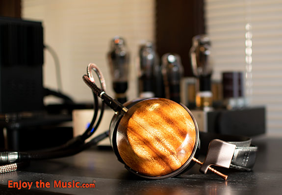 ZMF Verit� Closed Over Ear Headphones Review